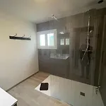בית נופש Maison Bord De Chez Juju *